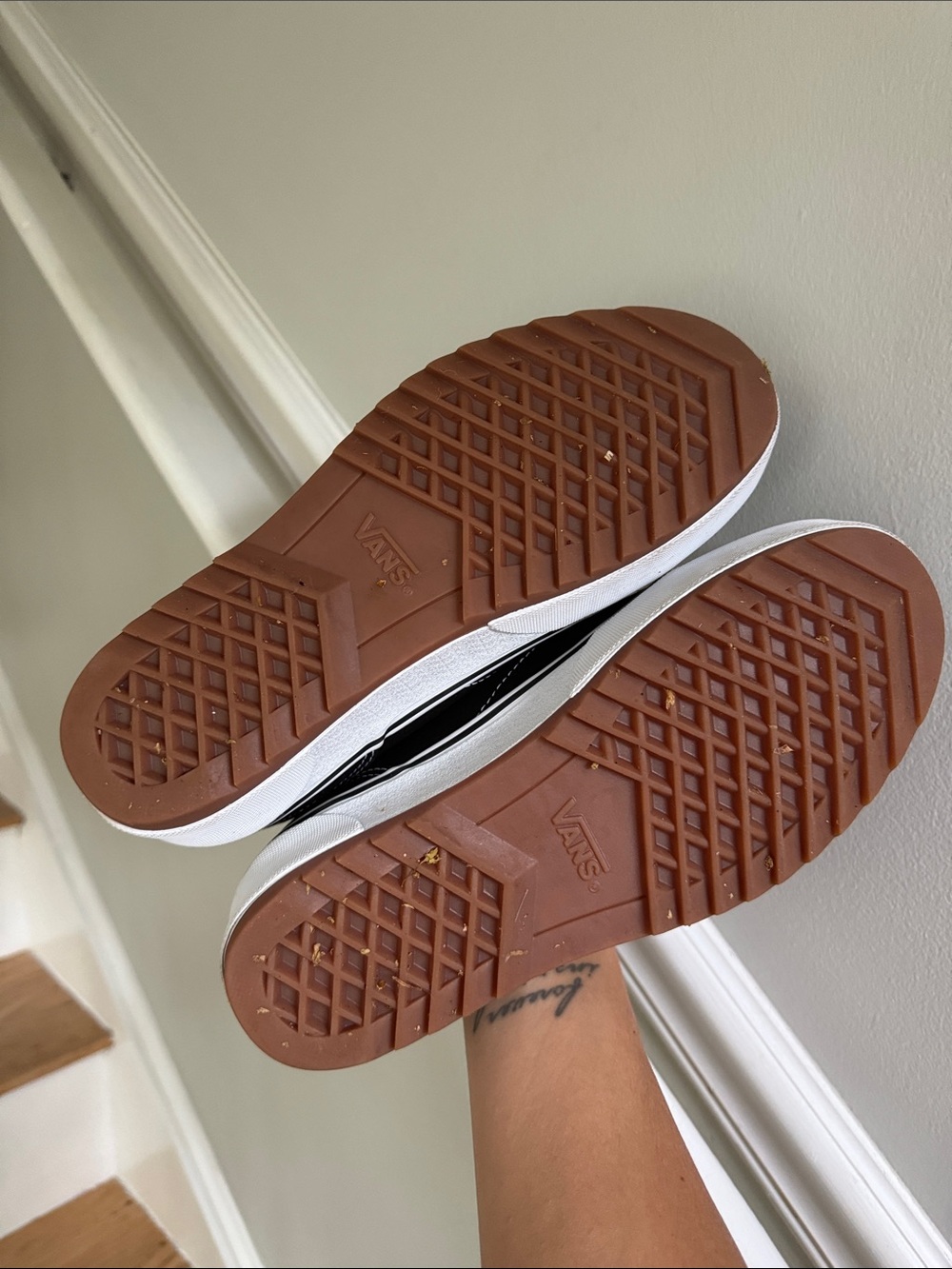Vans Black and White Low-Top Platform Sneakers - Picture 4 of 5